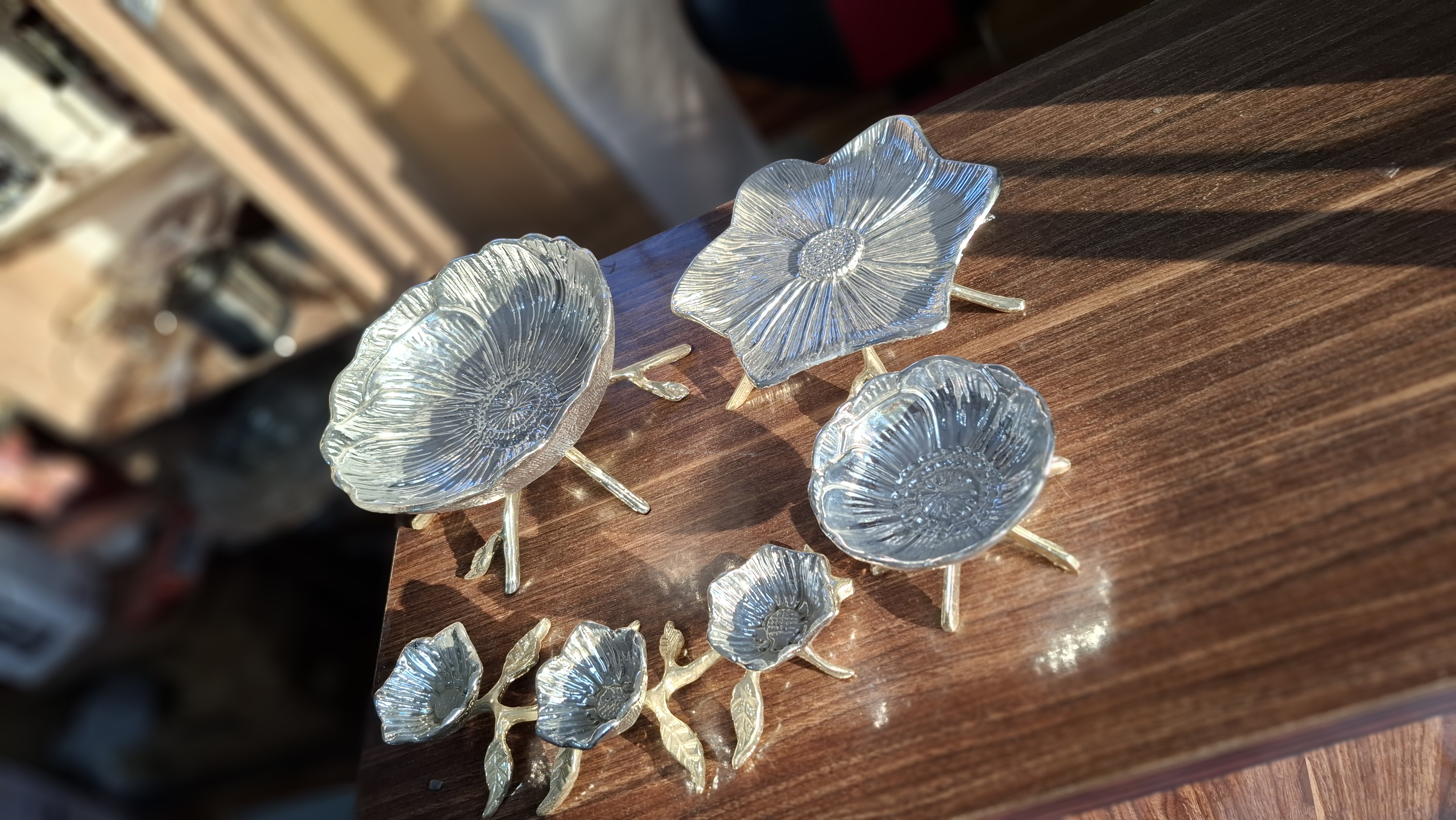 سرویس لوتوس
